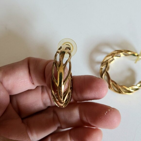 Butler large gold tone loops earrings. - Picture 3 of 6